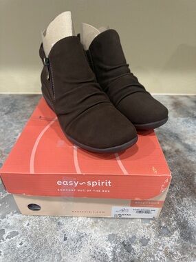 Easy Spirit Dark Brown Ruching Ankle Booties with Side Zip